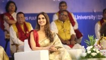 Vaani Kapoor's Call to Lifelong Learning Echoes at Parul University's Convocation Ceremony